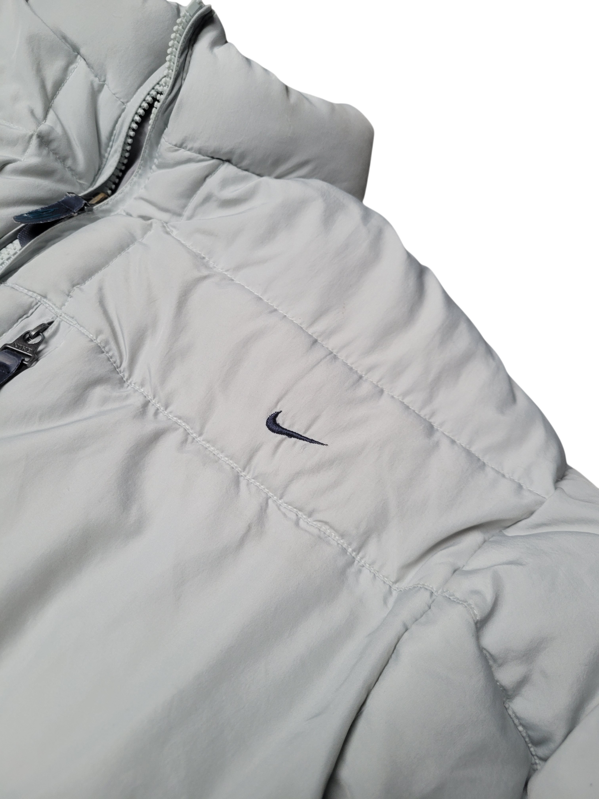 White Nike Vintage Puffer Jacket (M)