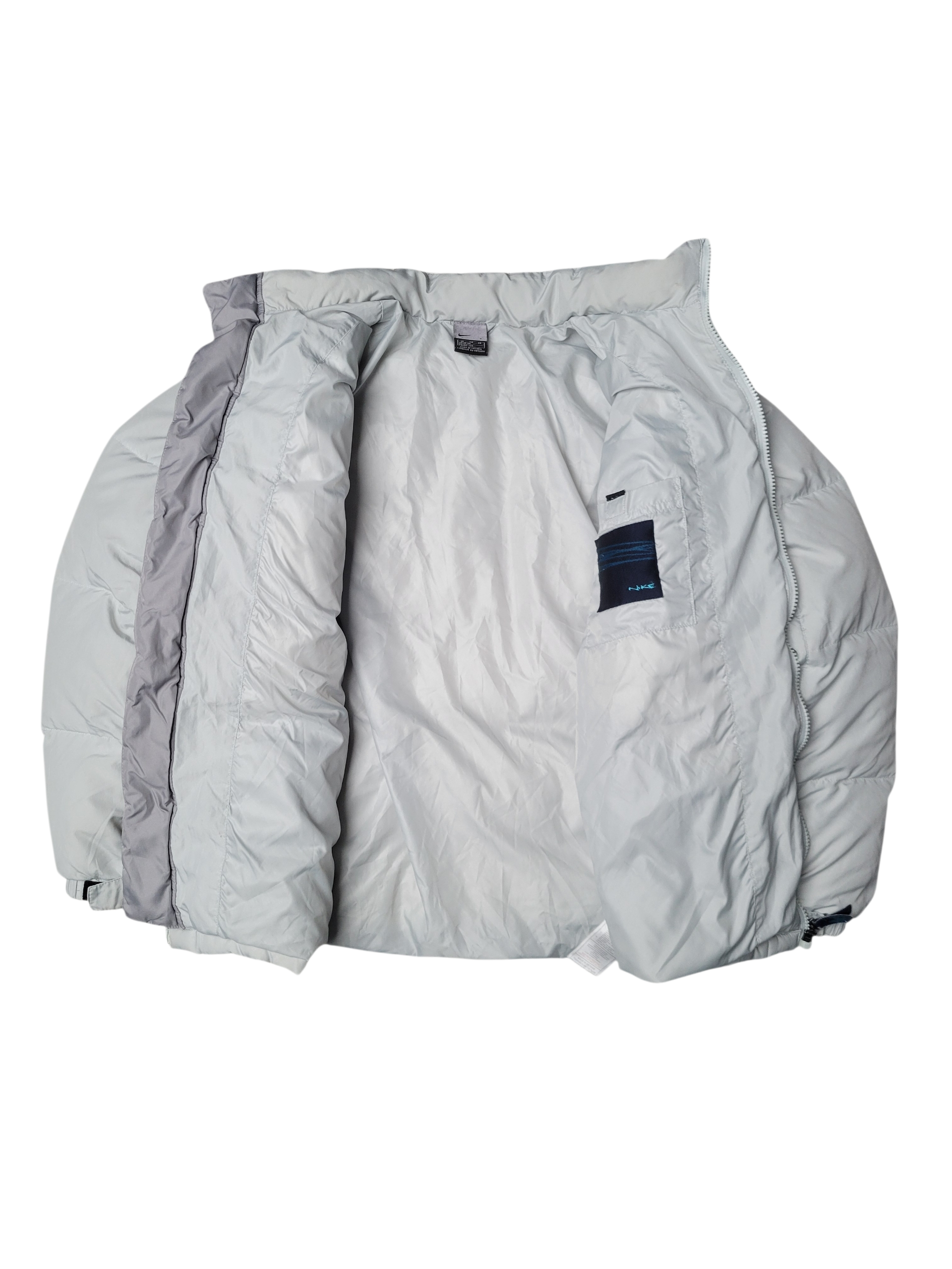 White Nike Vintage Puffer Jacket (M)